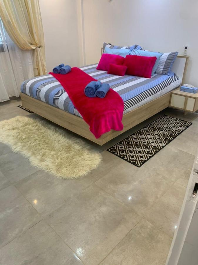 Luxury Suites Chester One Dakar Extérieur photo