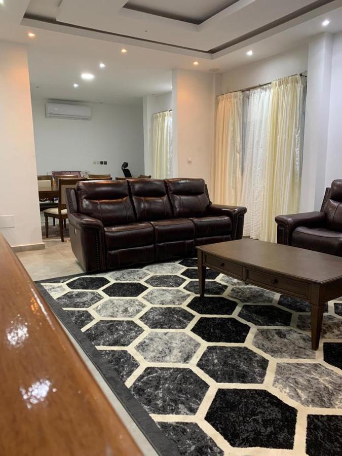 Luxury Suites Chester One Dakar Extérieur photo