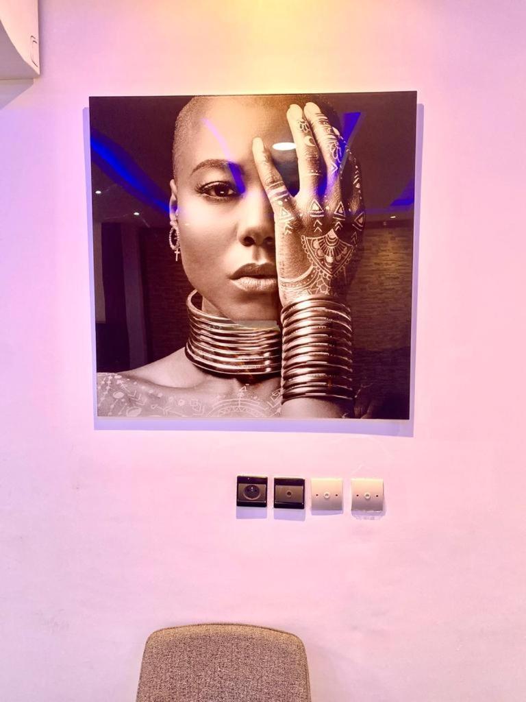 Luxury Suites Chester One Dakar Extérieur photo